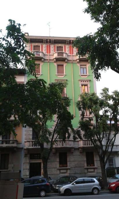 Monolocale Intimo Con Terrazzino Daire Milano Dış mekan fotoğraf